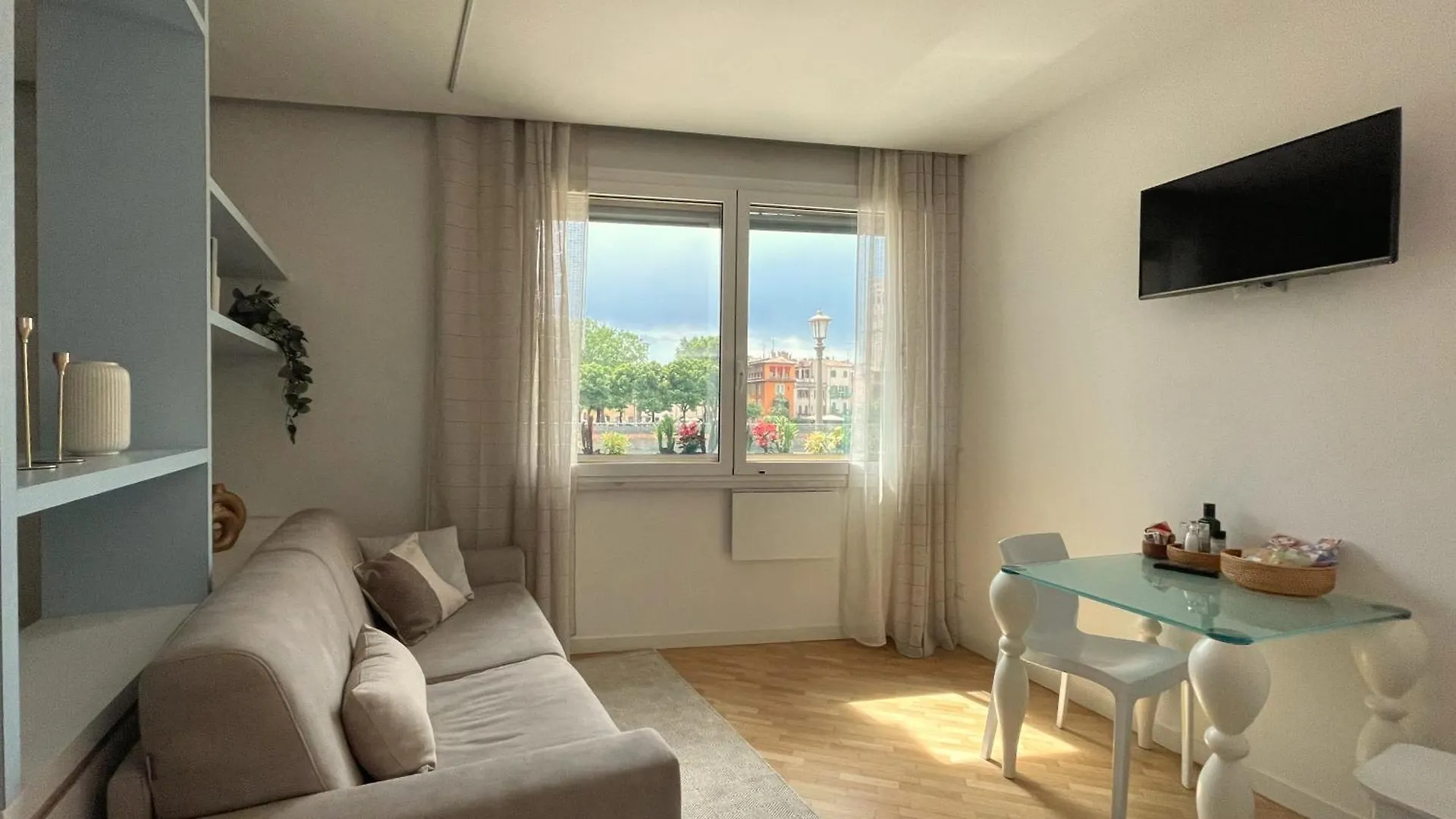 Stromboli Loft Verona Italia